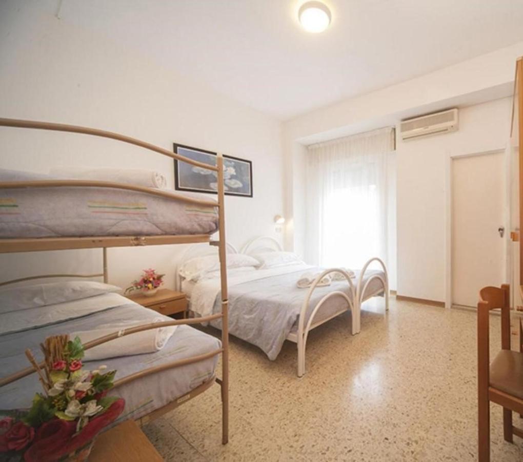Hotel Gemini ريميني المظهر الخارجي الصورة