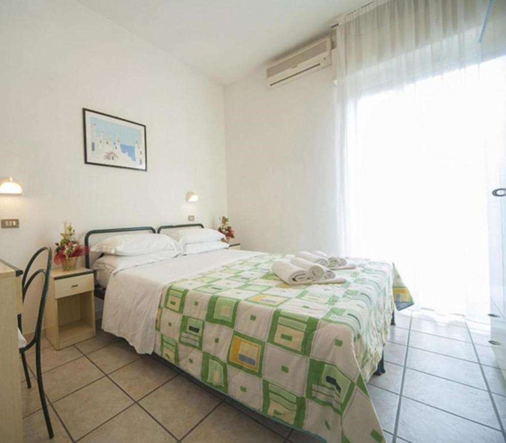 Hotel Gemini ريميني المظهر الخارجي الصورة