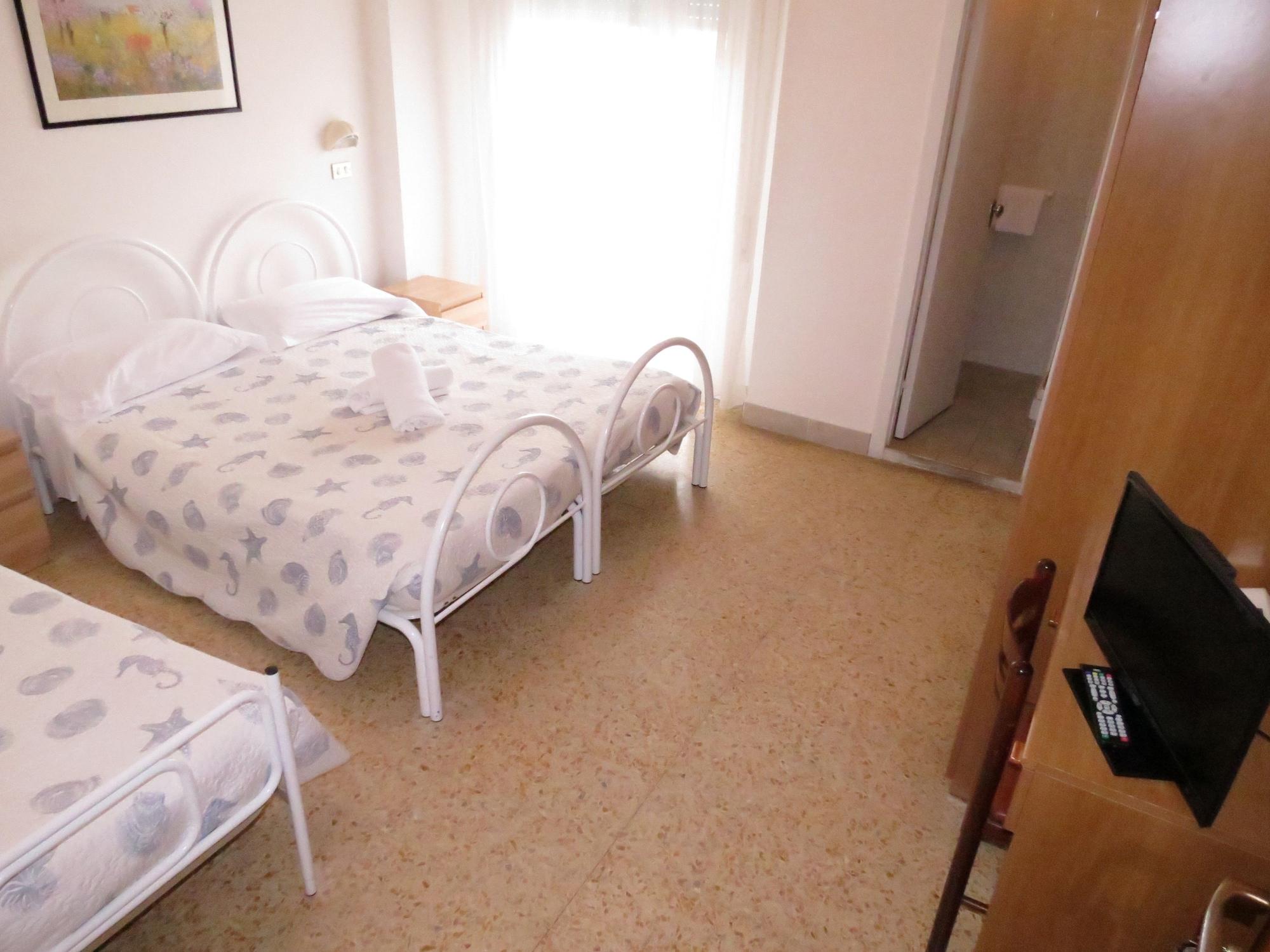 Hotel Gemini ريميني المظهر الخارجي الصورة
