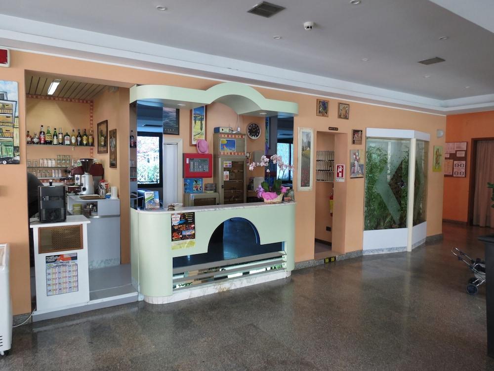 Hotel Gemini ريميني المظهر الخارجي الصورة
