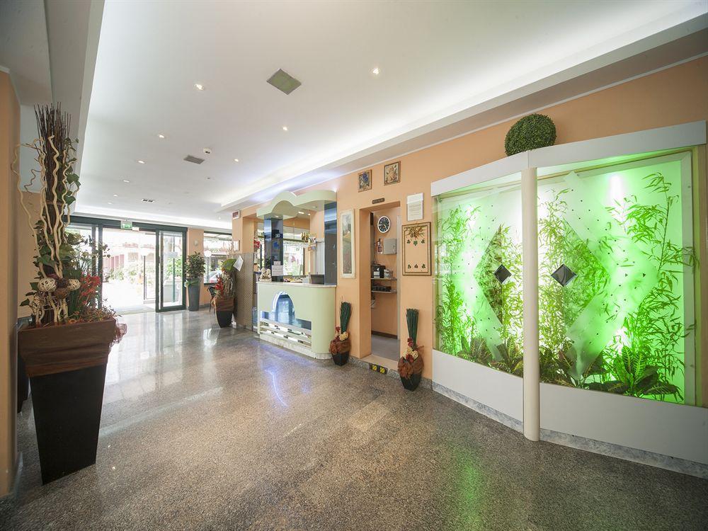 Hotel Gemini ريميني المظهر الخارجي الصورة