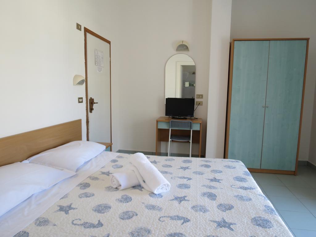 Hotel Gemini ريميني المظهر الخارجي الصورة
